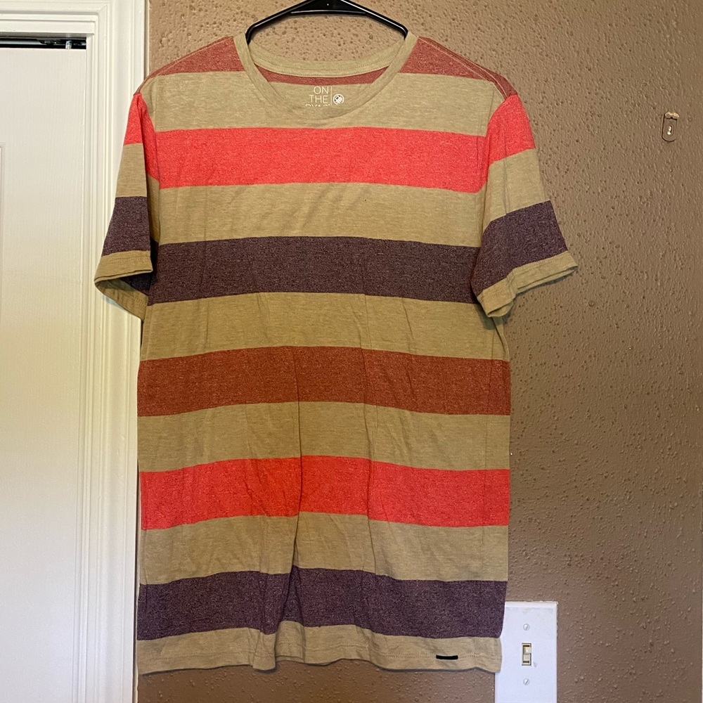 On The Byas T-Shirt. Size Small.